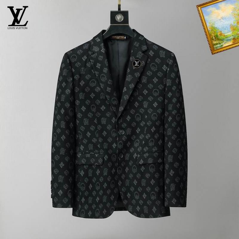 LV Men's Outwear 154